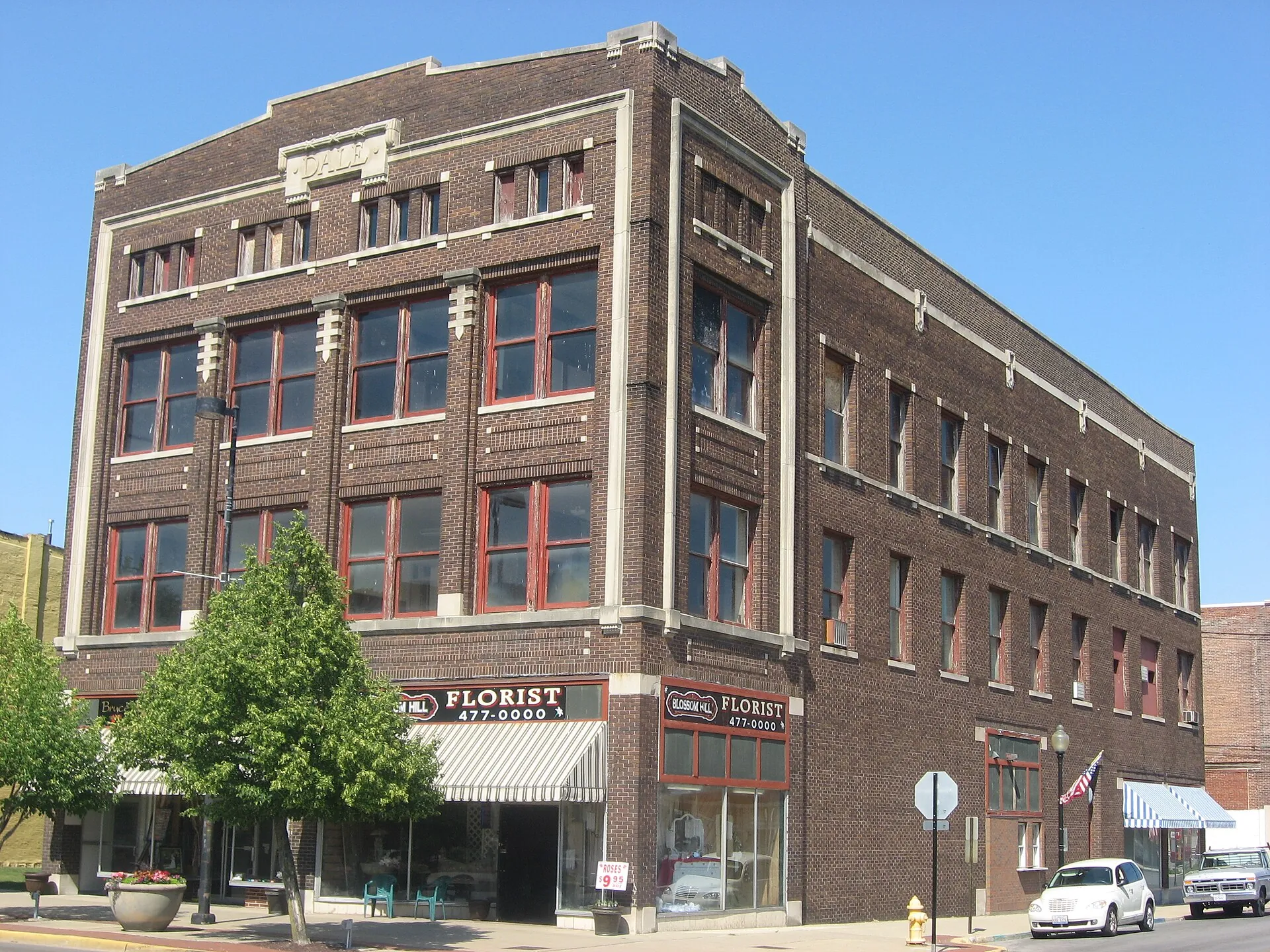 Dale Building, a historic brick commercial building on Vermilion Street