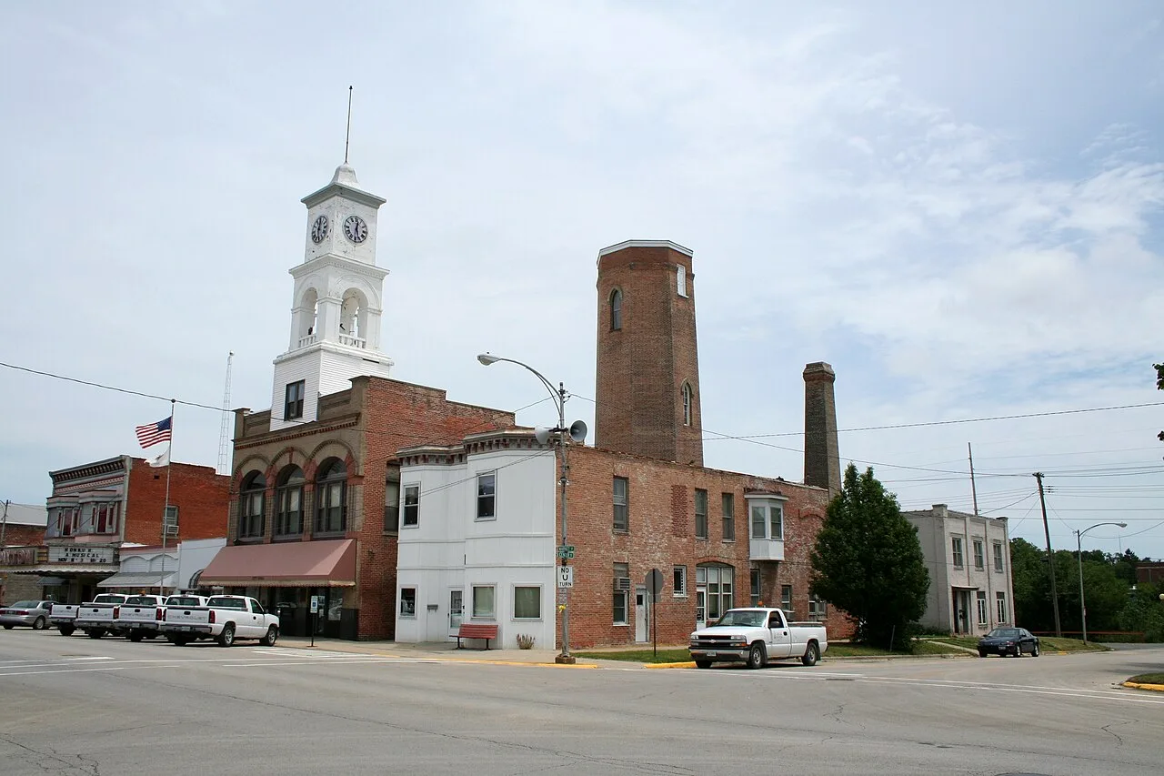 Market and Center Streets, Paxton
